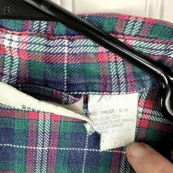 Northern Reflections Plaid flannel button down size Small - Picture 3 of 5